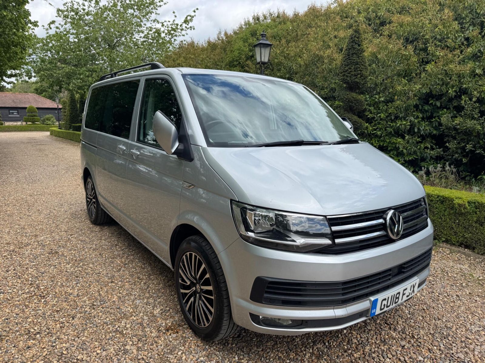 2018 Volkswagen Caravelle 2.0 TDI BlueMotion Tech Executive MPV 5dr Diesel DSG Euro 6 (s/s) (150 ps), lead photograph, from the Eurobrand advert