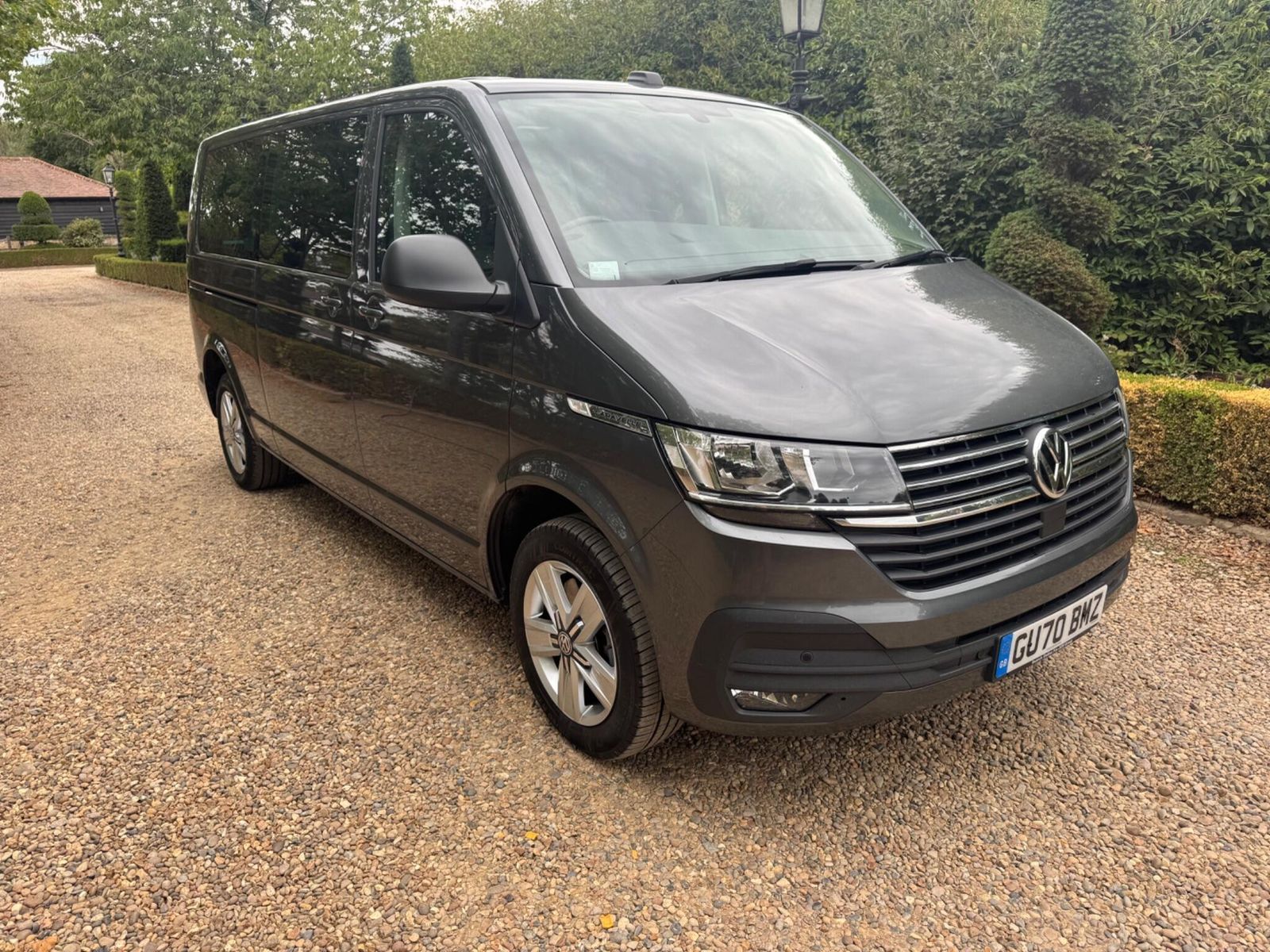 2020 Volkswagen Caravelle 2.0 TDI SE DSG Euro 6 (s/s) 5dr, lead photograph, from the Eurobrand advert