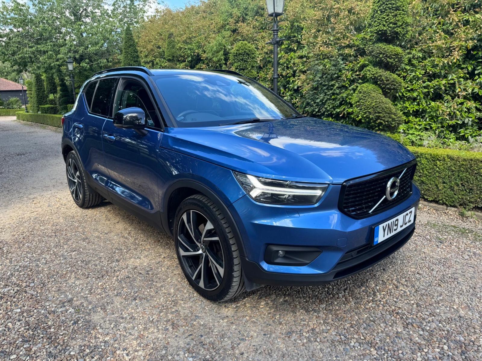 2019 Volvo XC40 2.0 D4 R-Design Pro Auto AWD Euro 6 (s/s) 5dr, lead photograph, from the Eurobrand advert